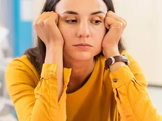 Descubra como a Psicóloga Fernanda Balthazar ajuda a enfrentar a ansiedade